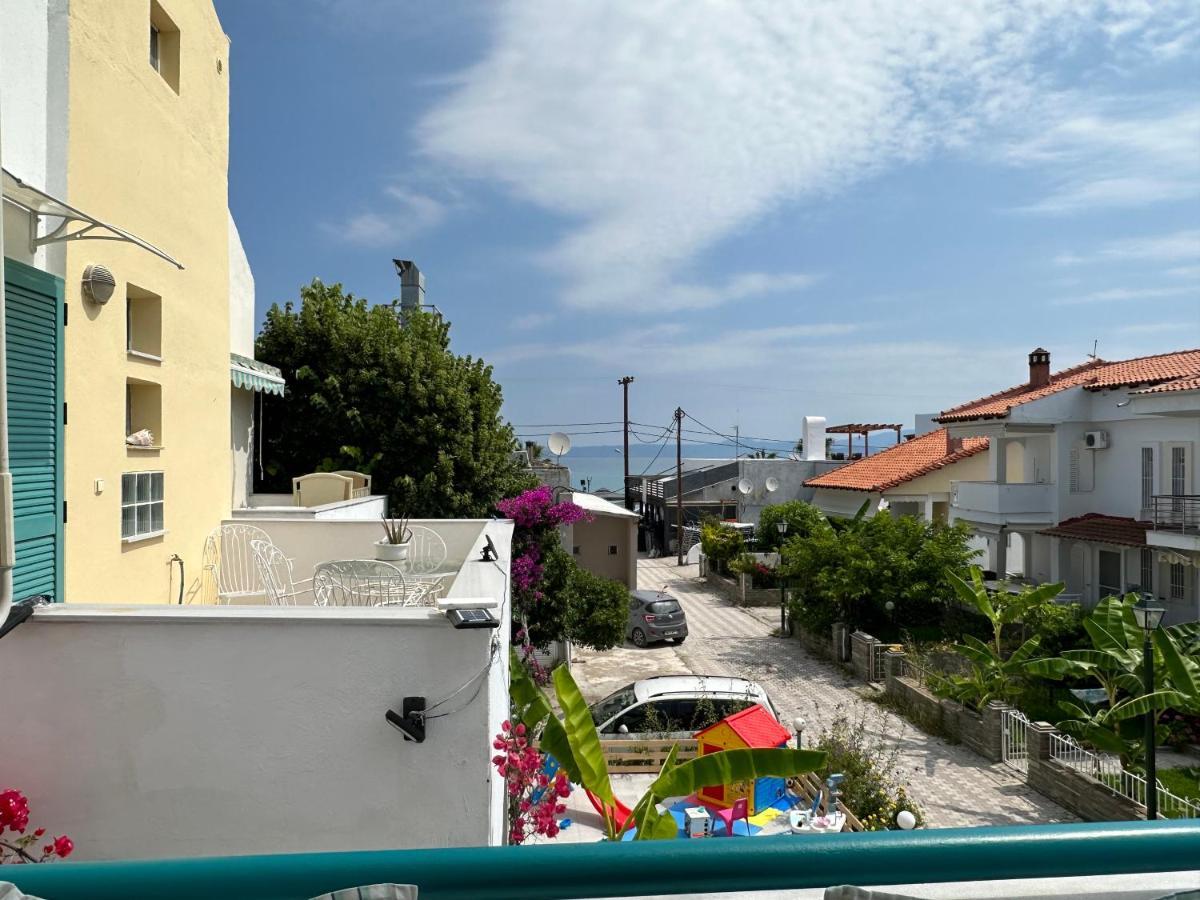 Emerald Apartment Pefkohori Екстер'єр фото