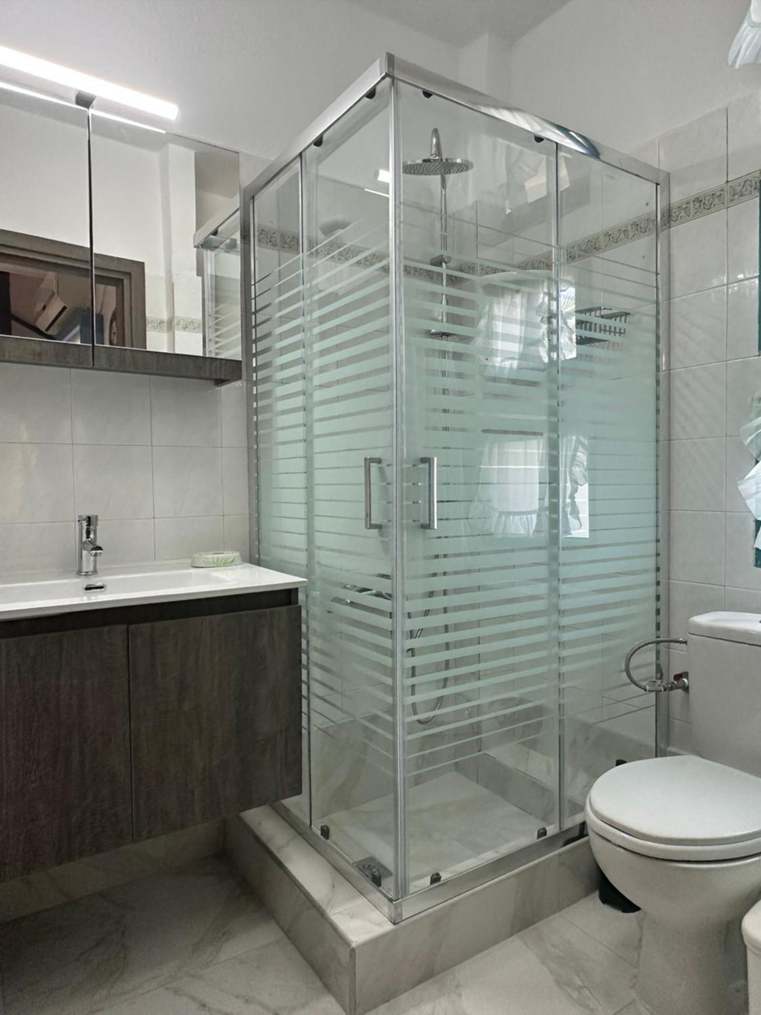 Emerald Apartment Pefkohori Екстер'єр фото